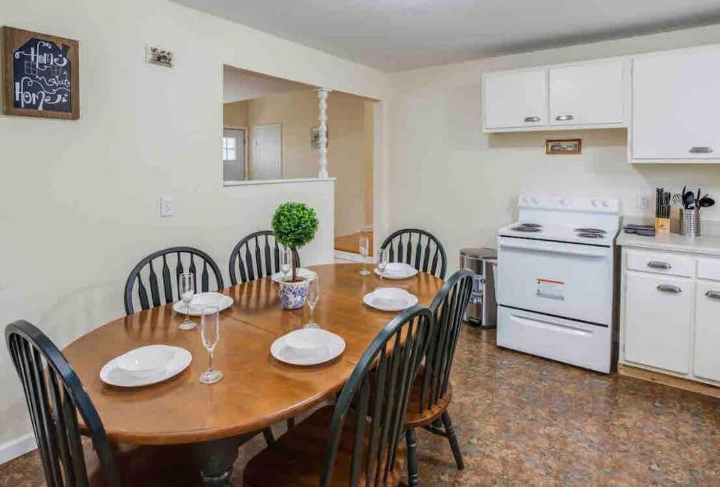 Apartmán Amazing Ranch Mins Away From Airprt/Rit/Dwtn/Uofr Rochester Exteriér fotografie